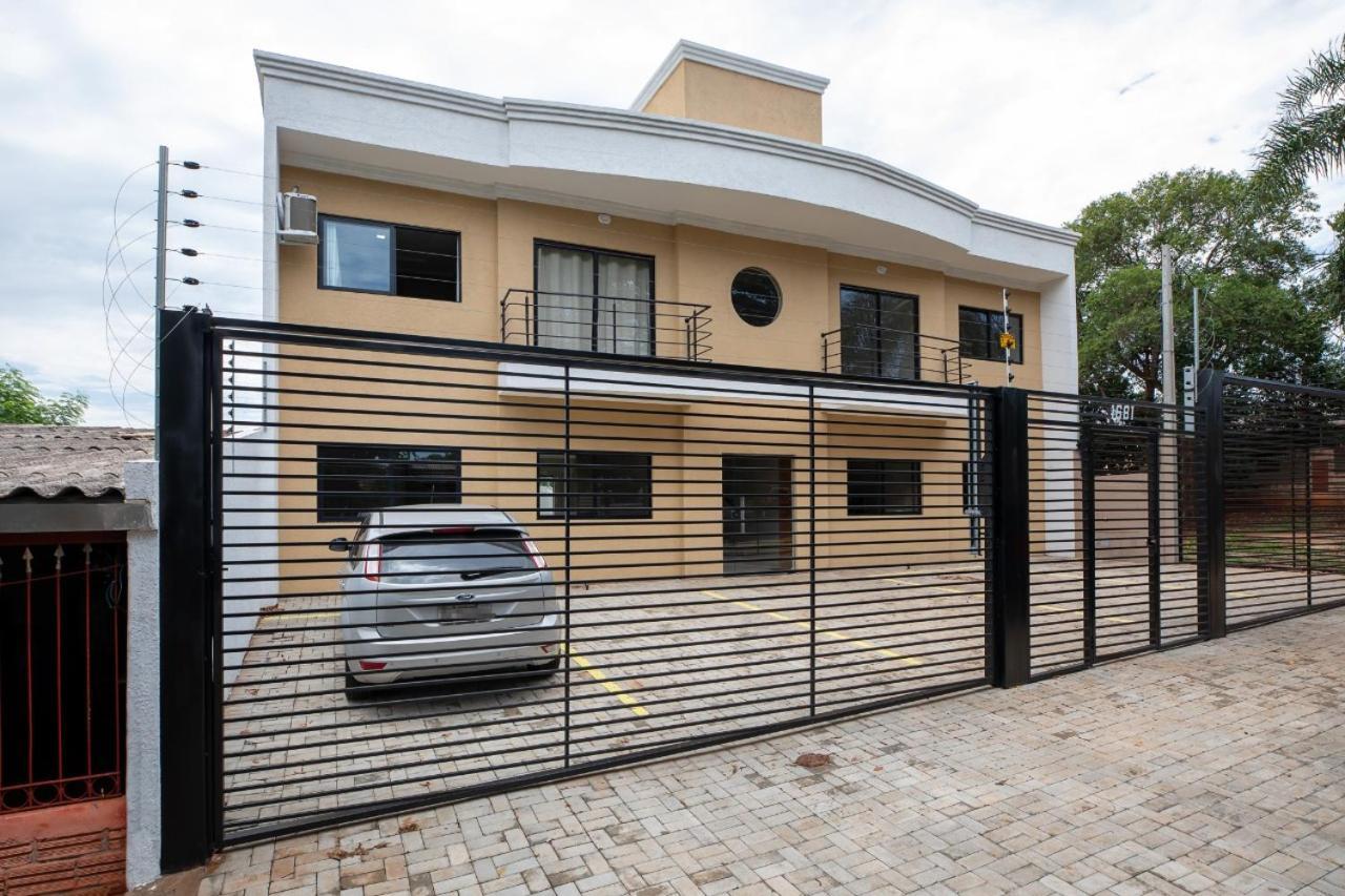 Apartamento Regiao Central De 伊瓜苏 外观 照片