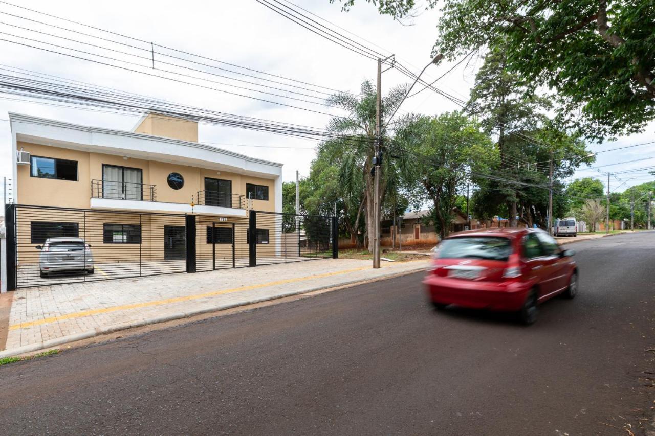 Apartamento Regiao Central De 伊瓜苏 外观 照片